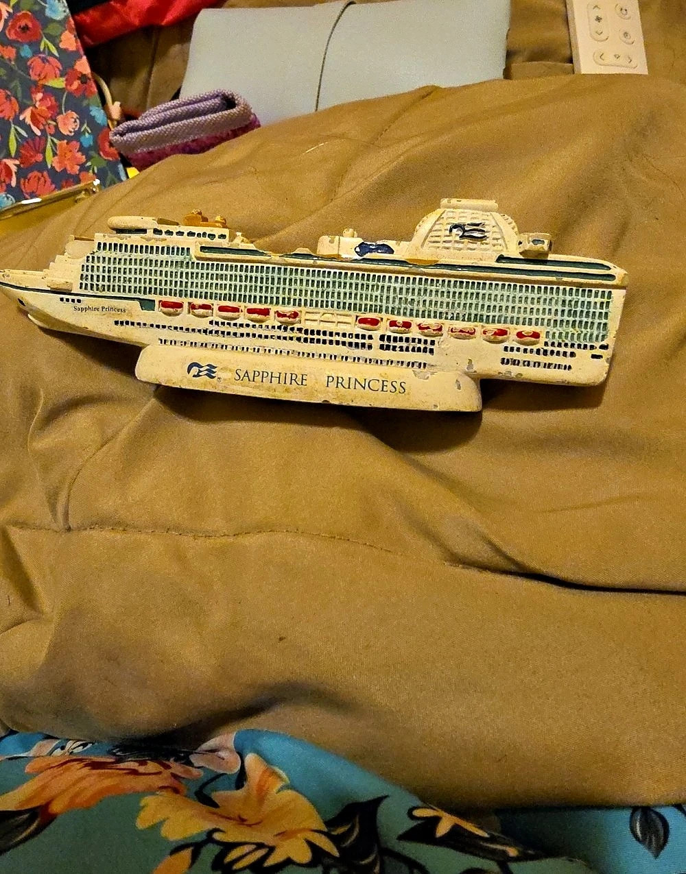 Princess Cruises Sapphire Princess Cruise Ship Souvenir Model Decor White & Blue